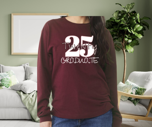 "Celebrate Class of 2025 in Style! Limited Time 'Twenty 25 Graduate' Sweatshirt – Free Shipping!" - Image 2