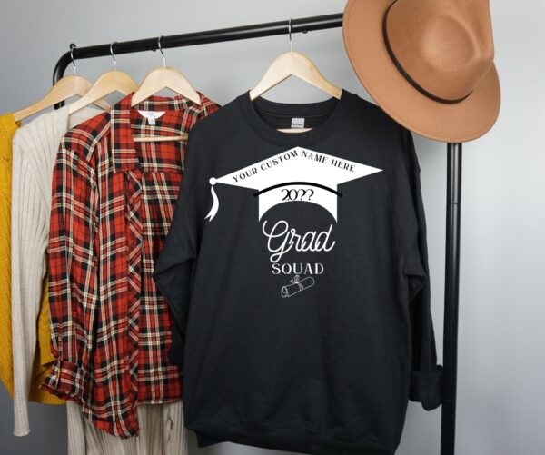 Copy of Senior Mom Sweatshirt – Personalized Graduation Design